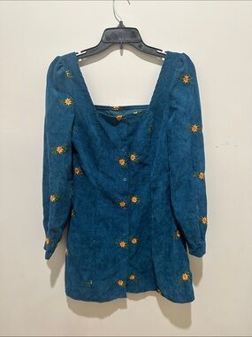 Blue Floral Embroidered Button-Front Women's Top